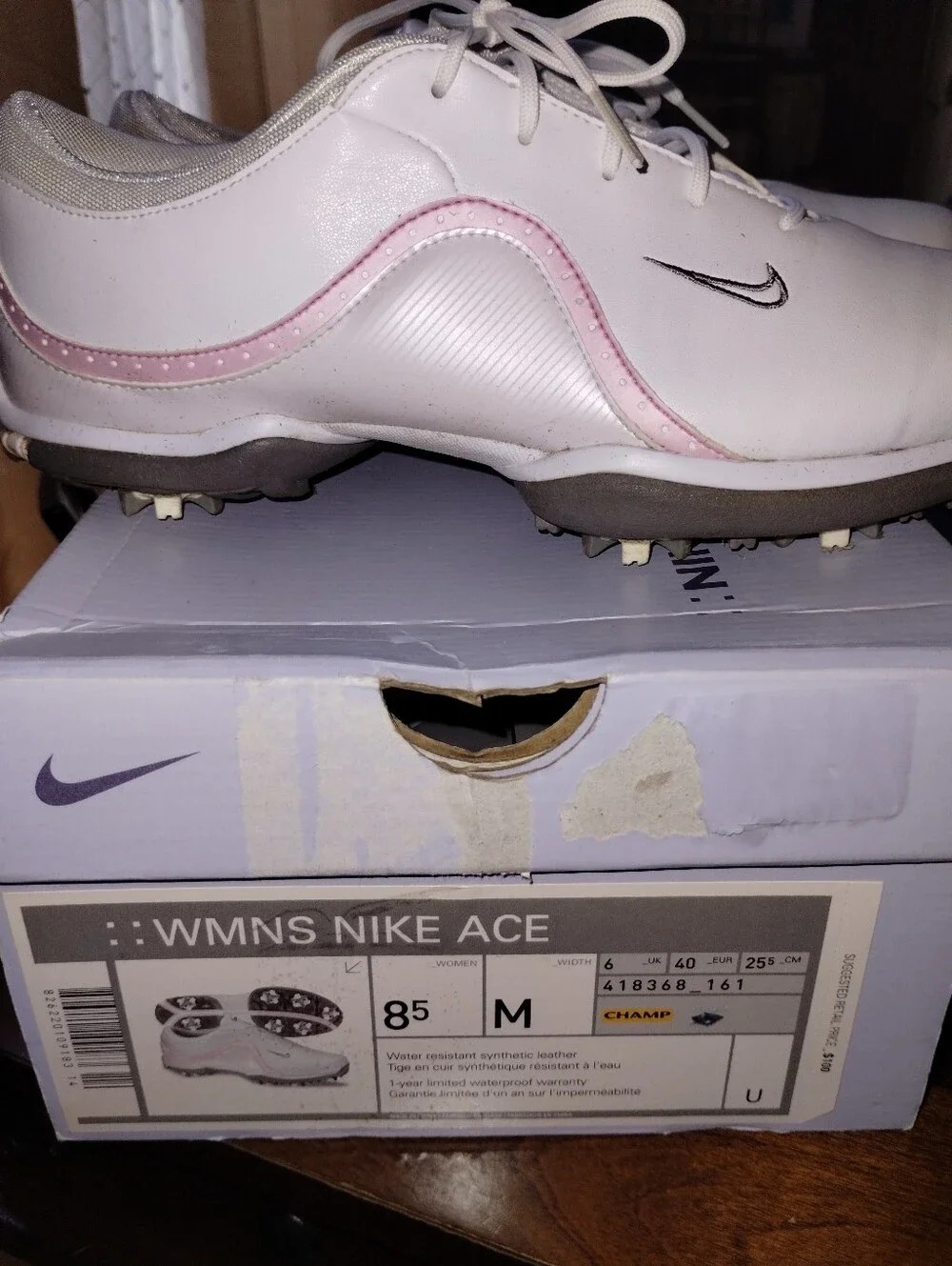 Nike Women's White & Pink Athletic Golf Shoes with Grey Swoosh